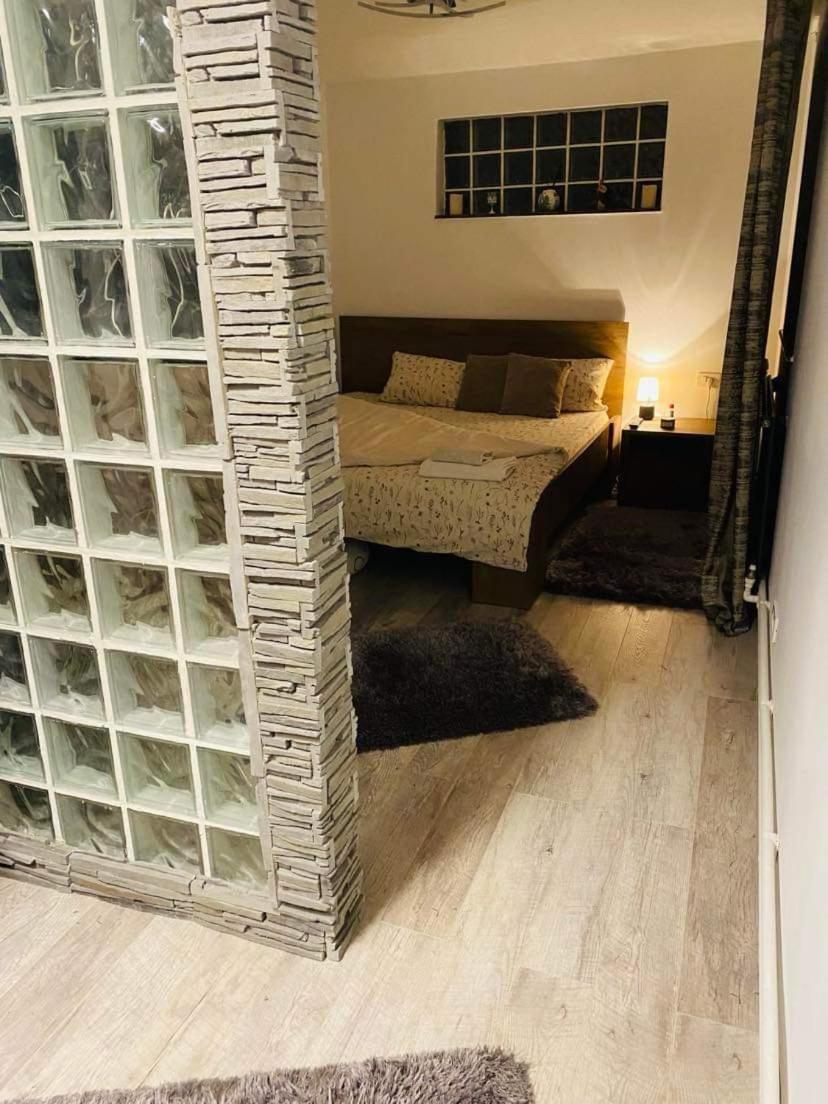 Lovely 1 Bedroom Flat In A 2 Ground Floor House Krajowa Zewnętrze zdjęcie